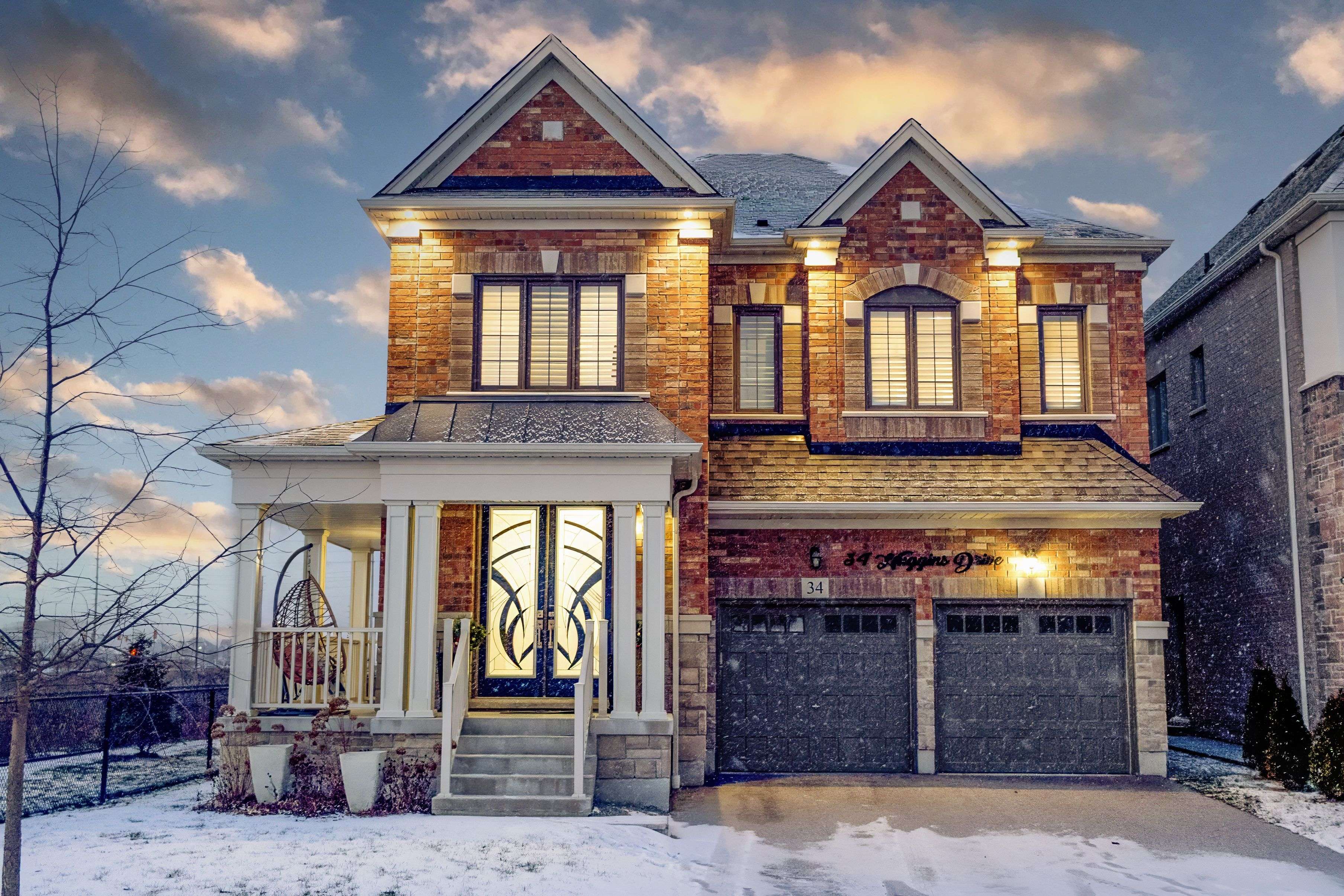 Whitby, ON L1P 0N4,34 Huggins DR