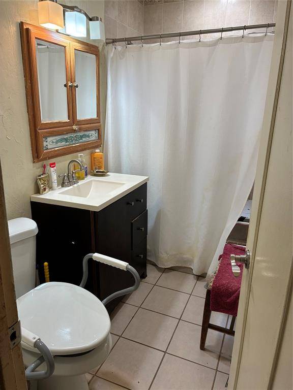 Pompano Beach, FL 33060,721 NW 18th St