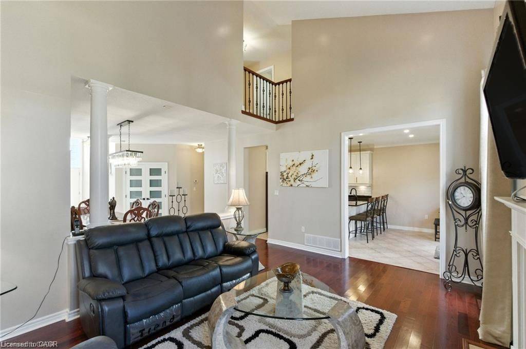 Hamilton, ON L0R 1P0,11 Silverspring CRES