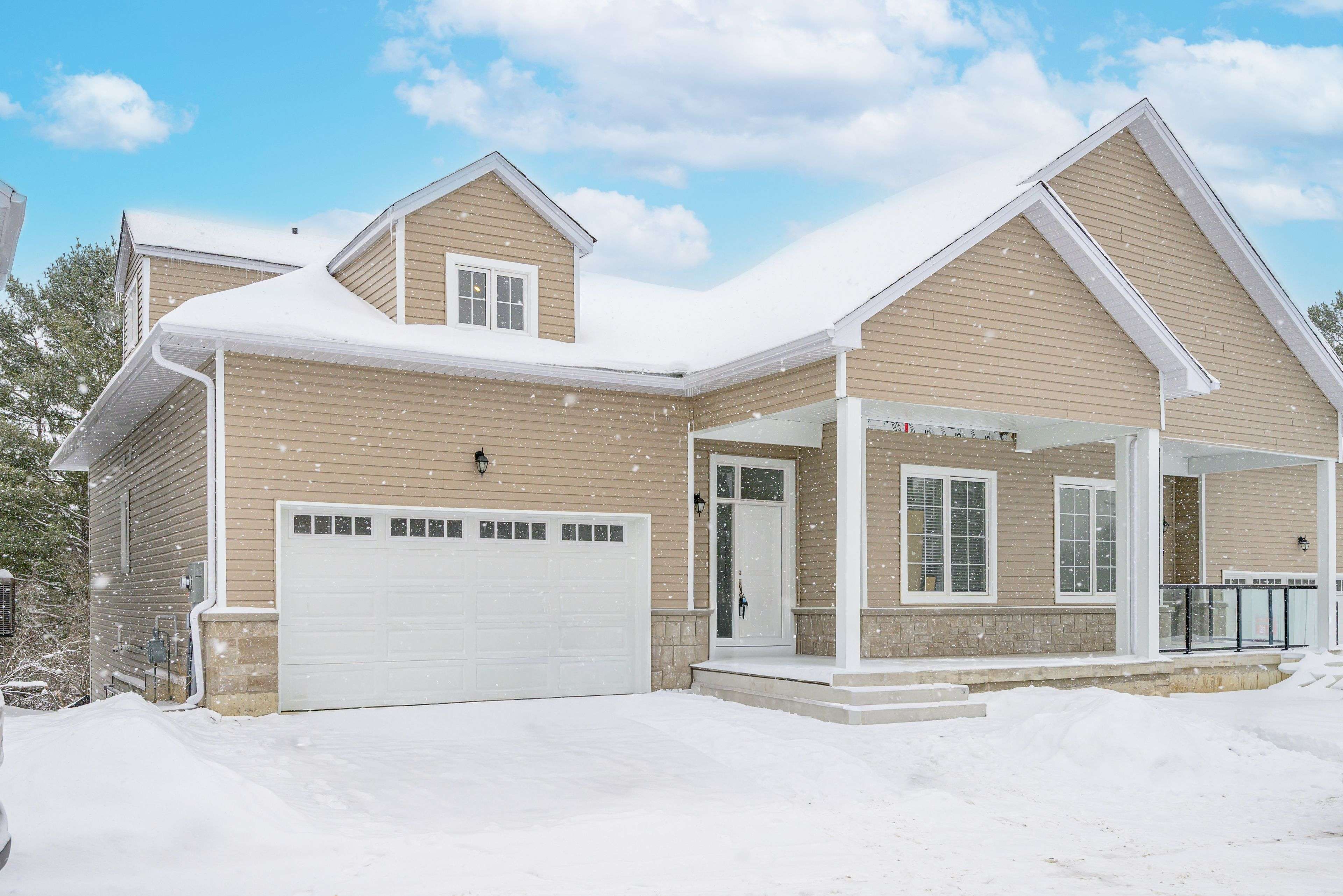 Bracebridge, ON P1L 0N5,6 Turnberry CT
