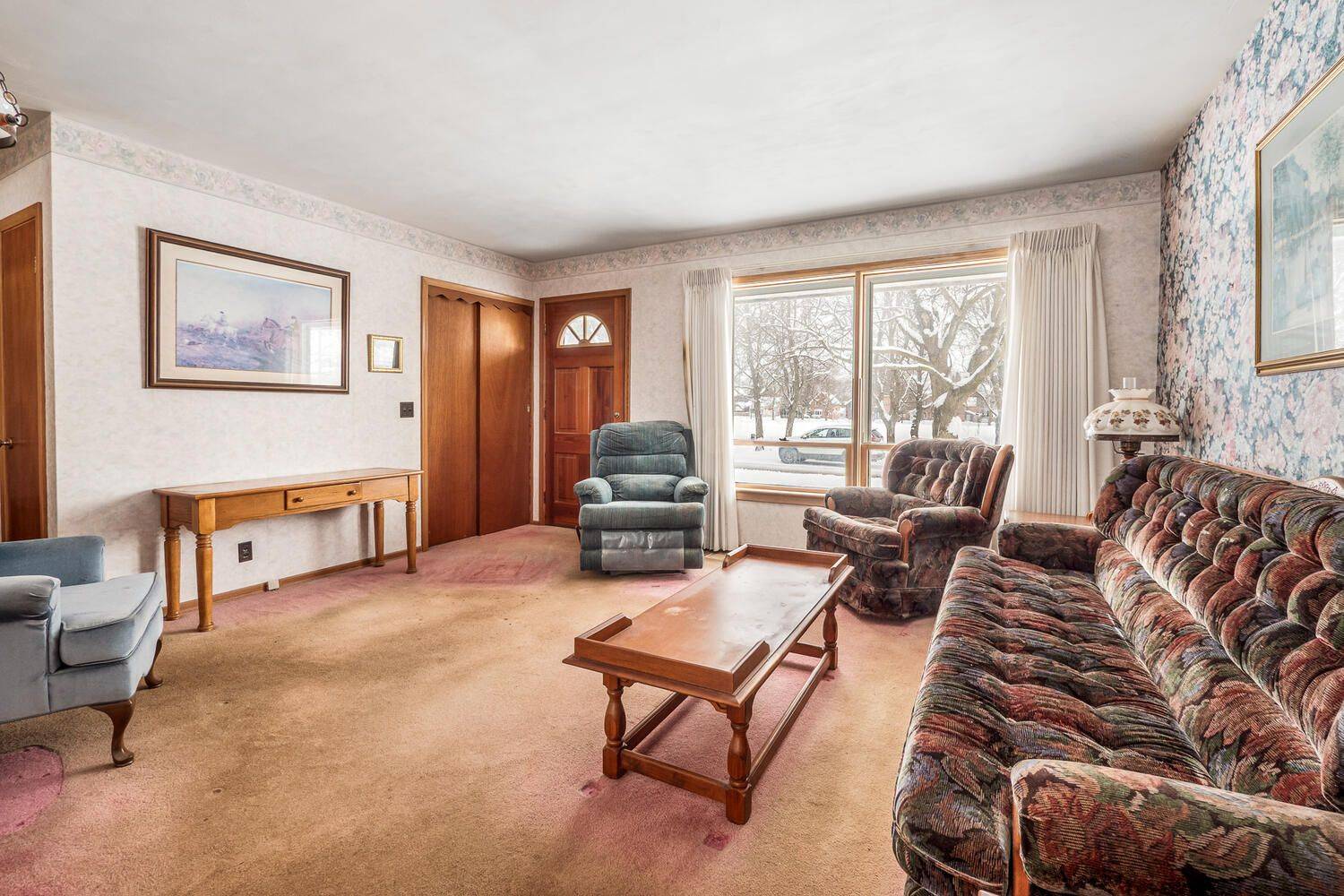 Owen Sound, ON N4K 5C6,2220 5th AVE W