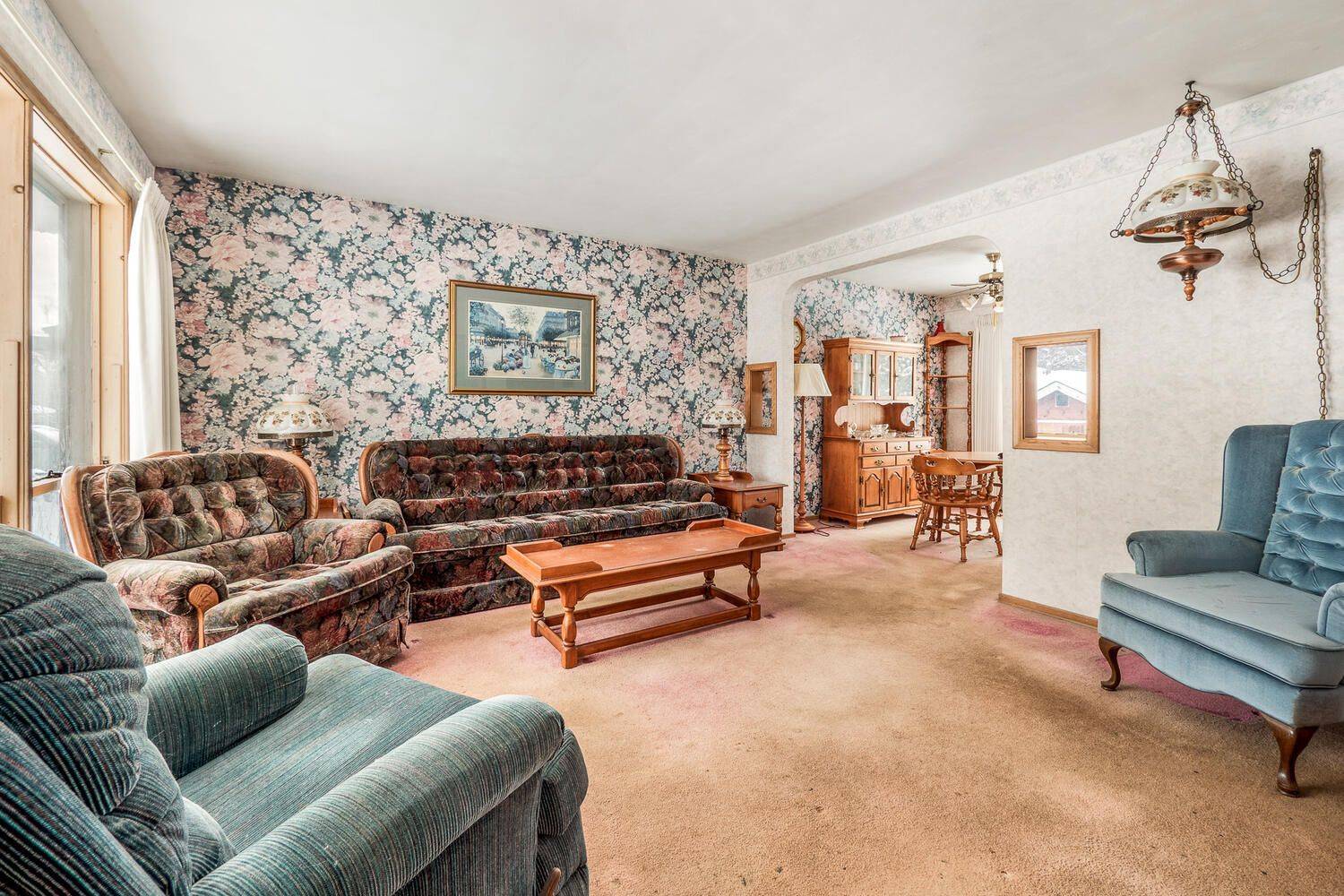 Owen Sound, ON N4K 5C6,2220 5th AVE W