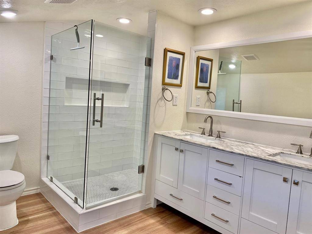 Dallas, TX 75214,7120 Dalewood Lane