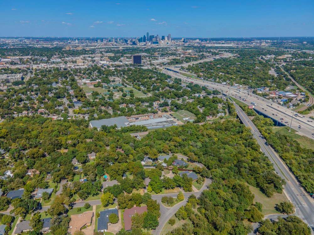 Dallas, TX 75224,200 N Manus Drive