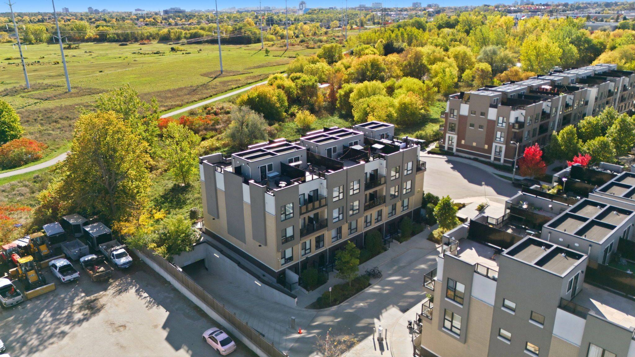 Toronto E11, ON M1B 0E4,515 Kingbird GRV #365