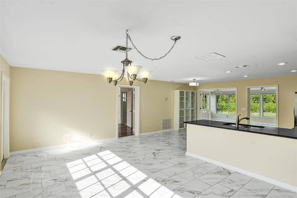 Boca Raton, FL 33432,249 NW 4th Diagonal