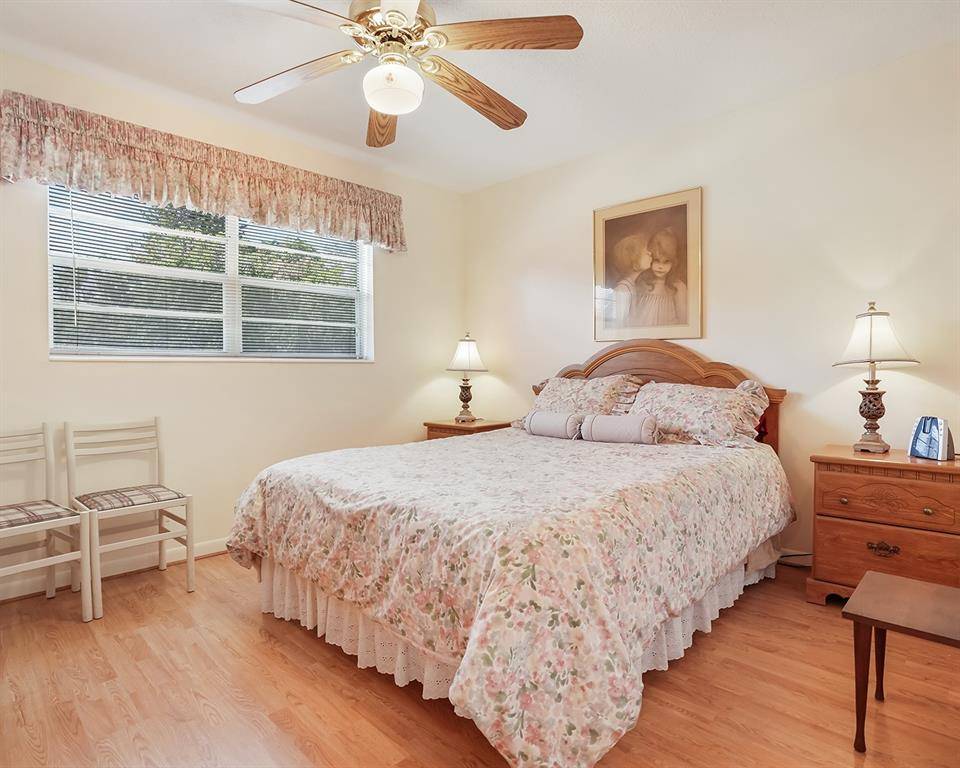 Lauderdale Lakes, FL 33319,3500 NW 48th Ave #513