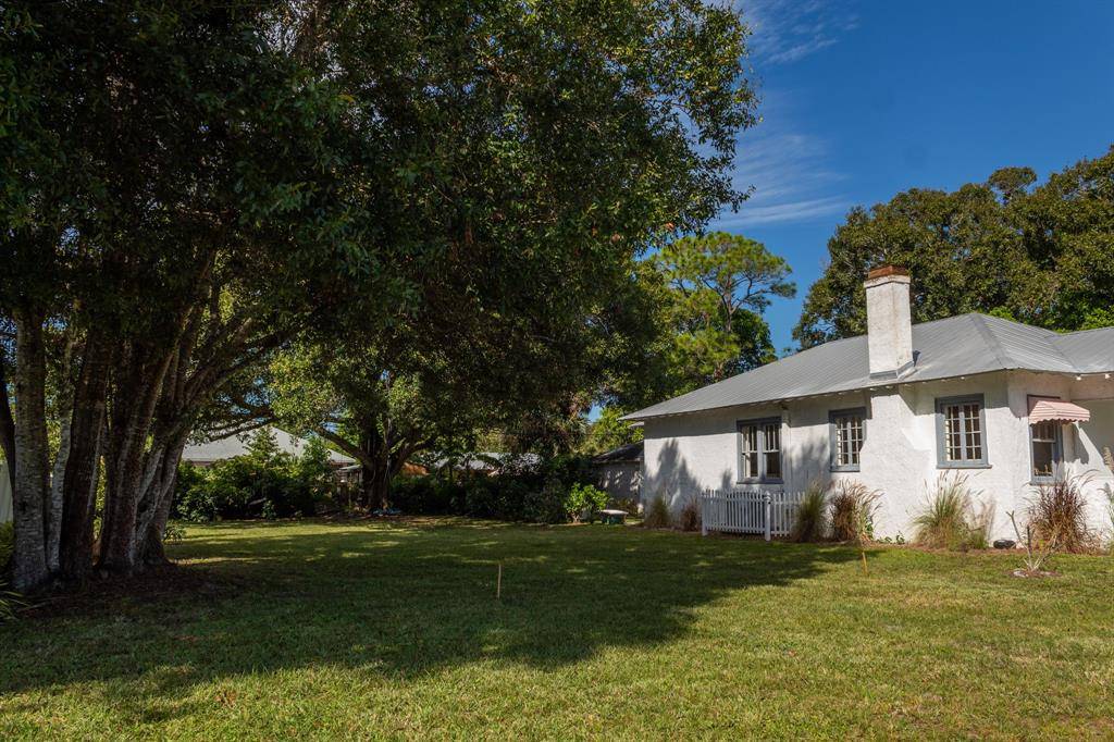 Vero Beach, FL 32960,1645 34th Ave