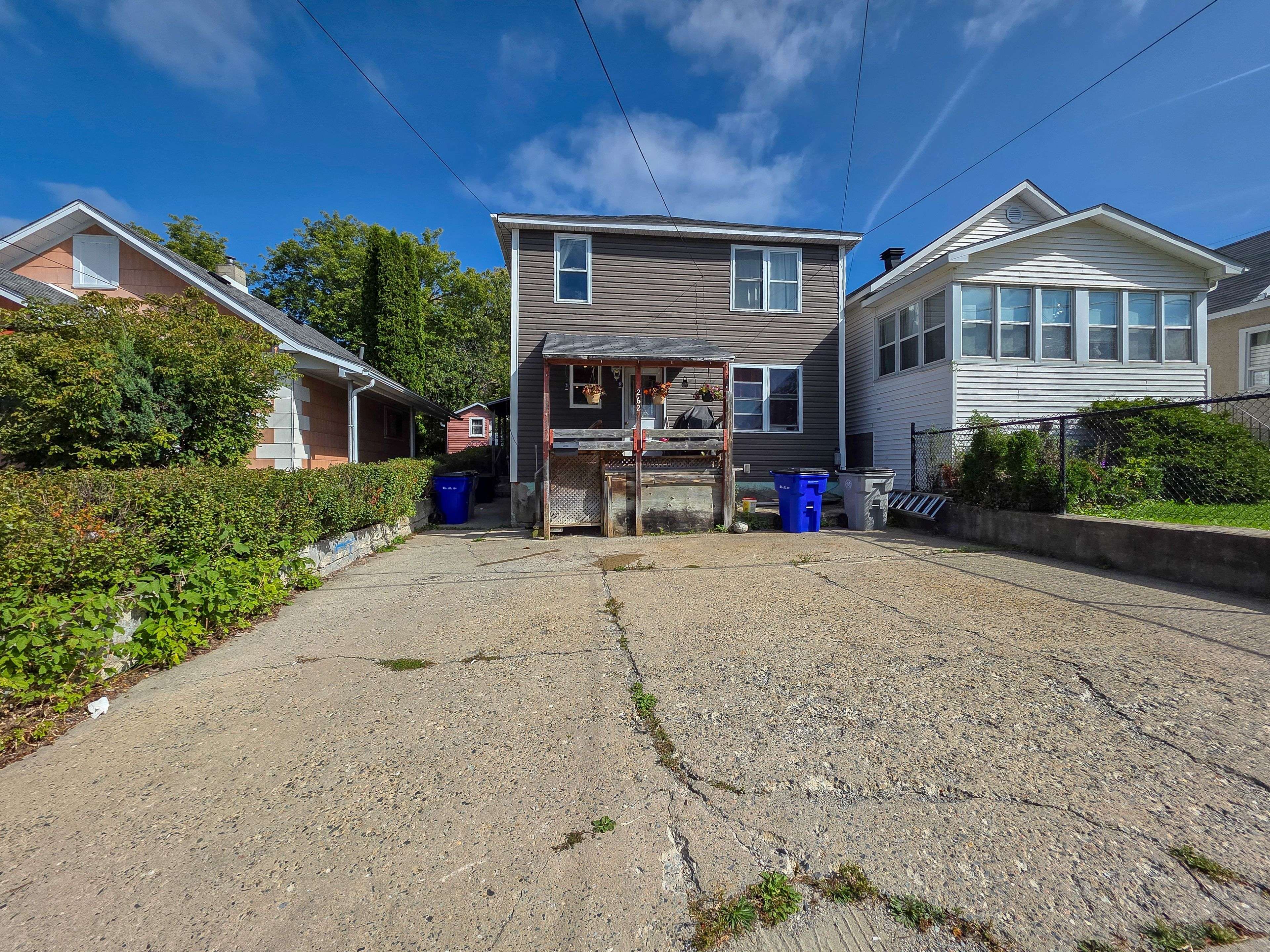 Timmins, ON P4N 6R2,262 - 264 Tamarack ST