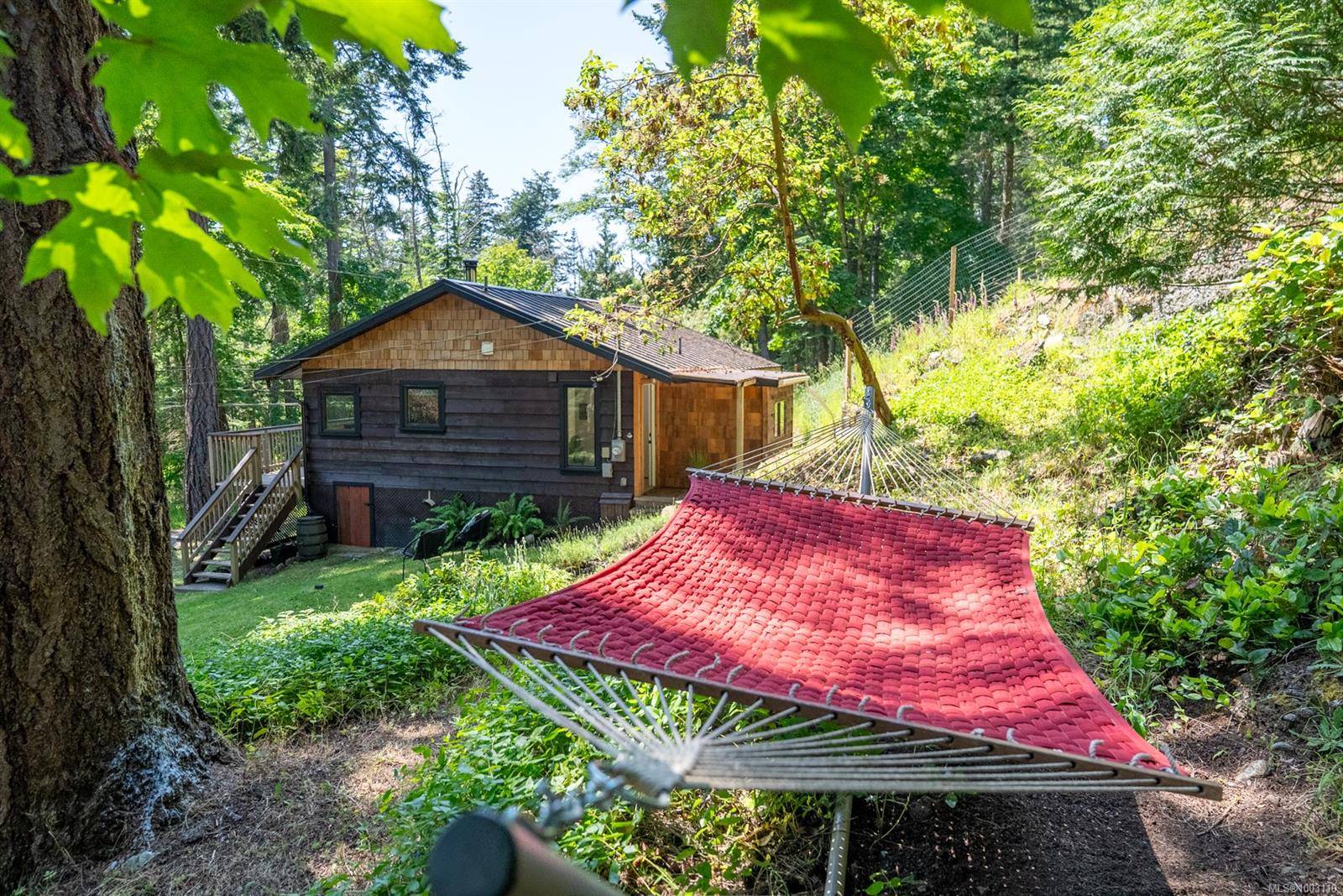 Pender Island, BC V0N 2M3,9907 Gowlland Point Rd