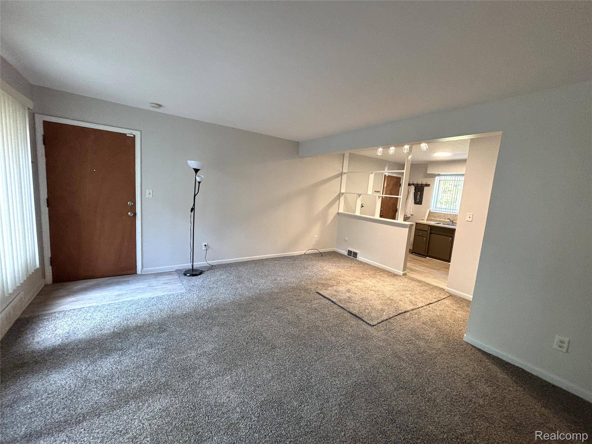 Detroit, MI 48219,17278 Bentler ST