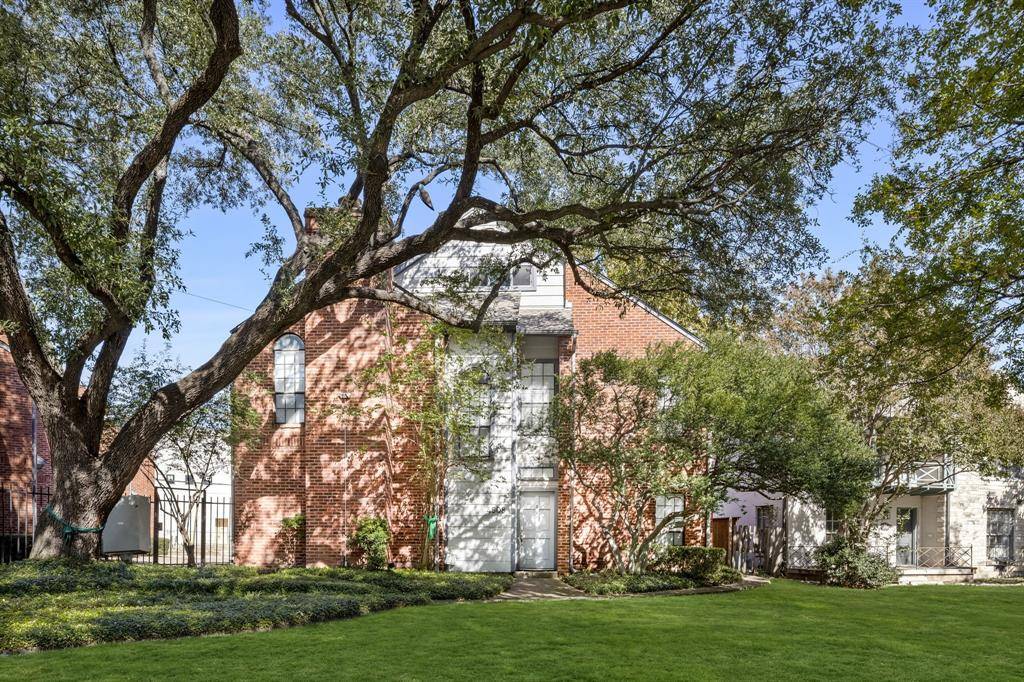 University Park, TX 75205,4508 University Boulevard #D