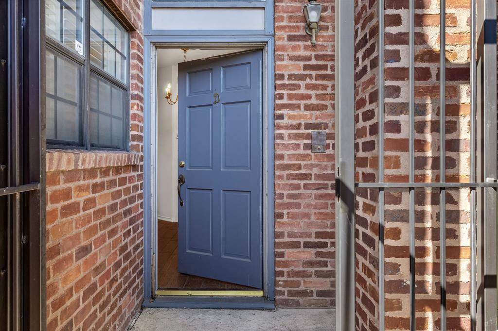 University Park, TX 75205,4508 University Boulevard #D