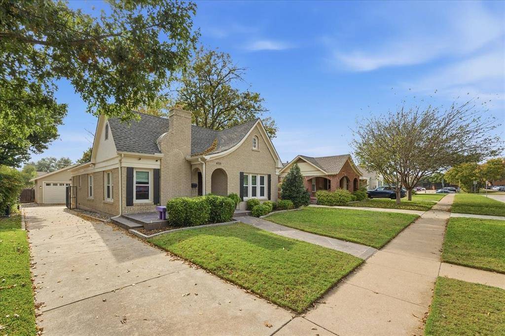 Fort Worth, TX 76107,4325 Locke Avenue