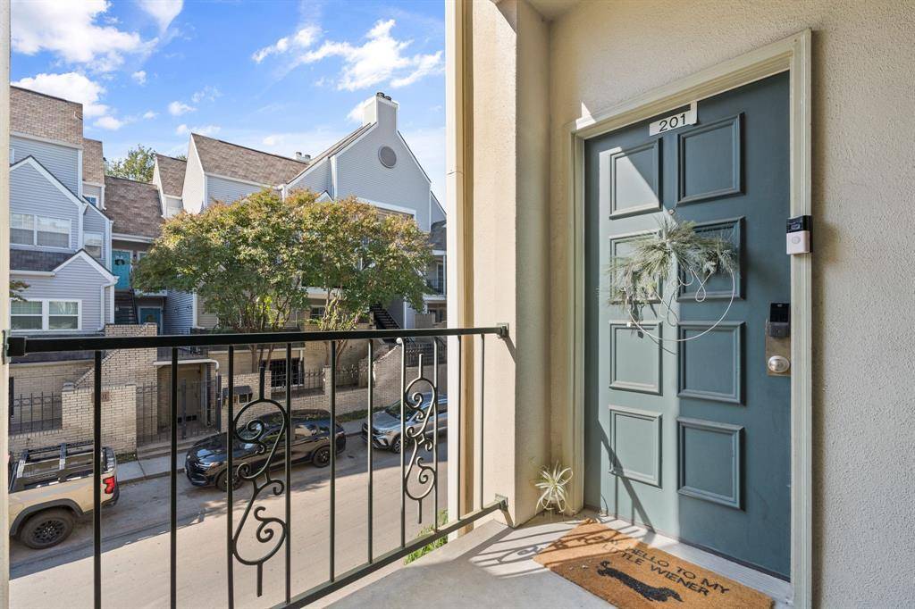 Dallas, TX 75204,3105 San Jacinto Street #201