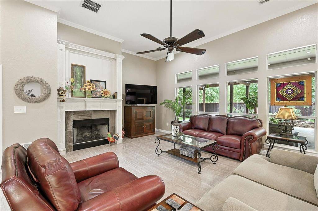 Denton, TX 76210,109 Visalia Lane