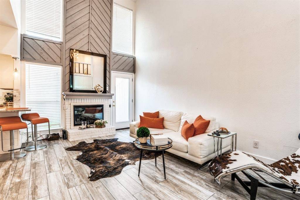 Dallas, TX 75206,6014 E Mockingbird Lane