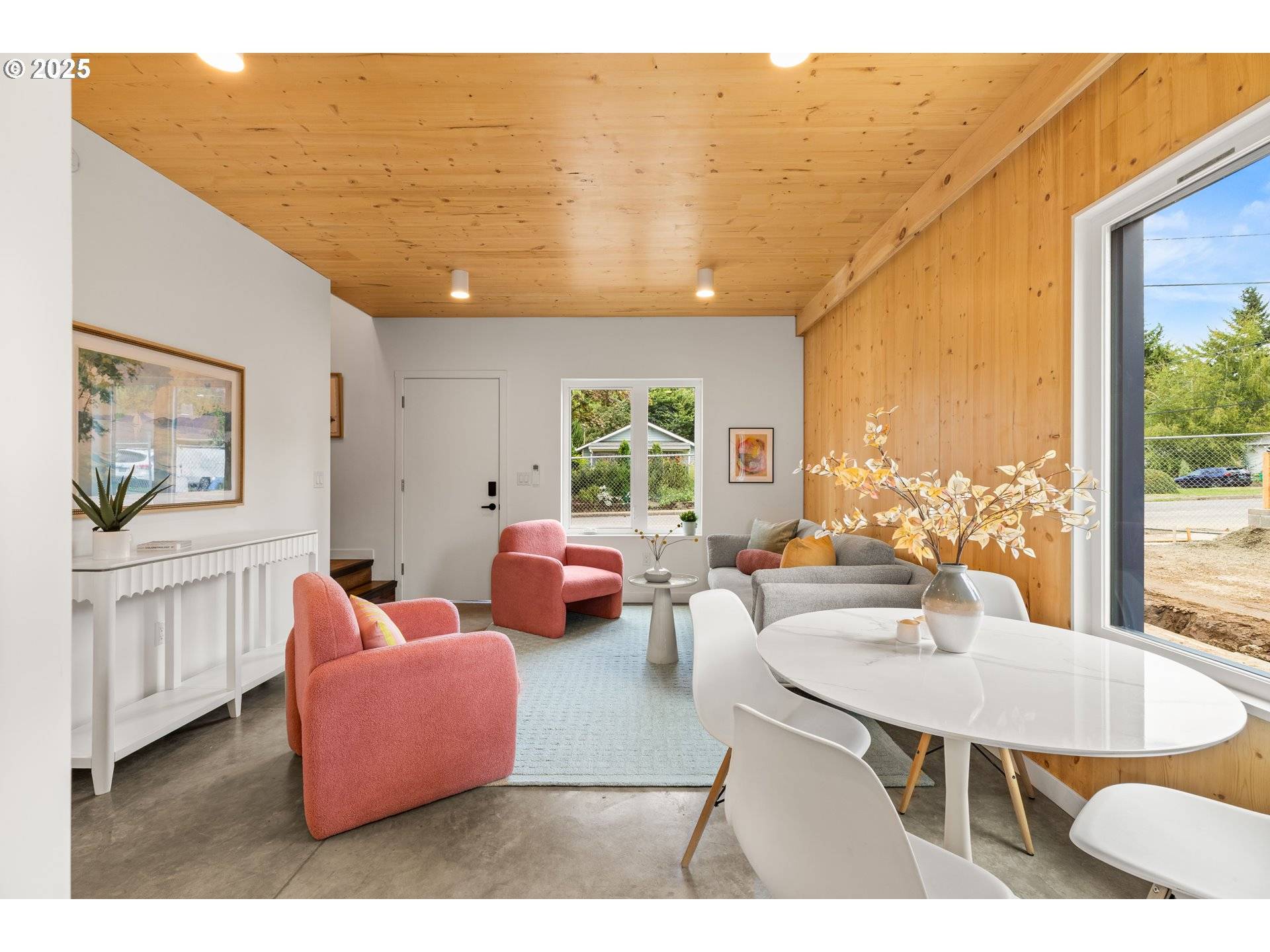 Milwaukie, OR 97222,3738 SE Harvey ST #1