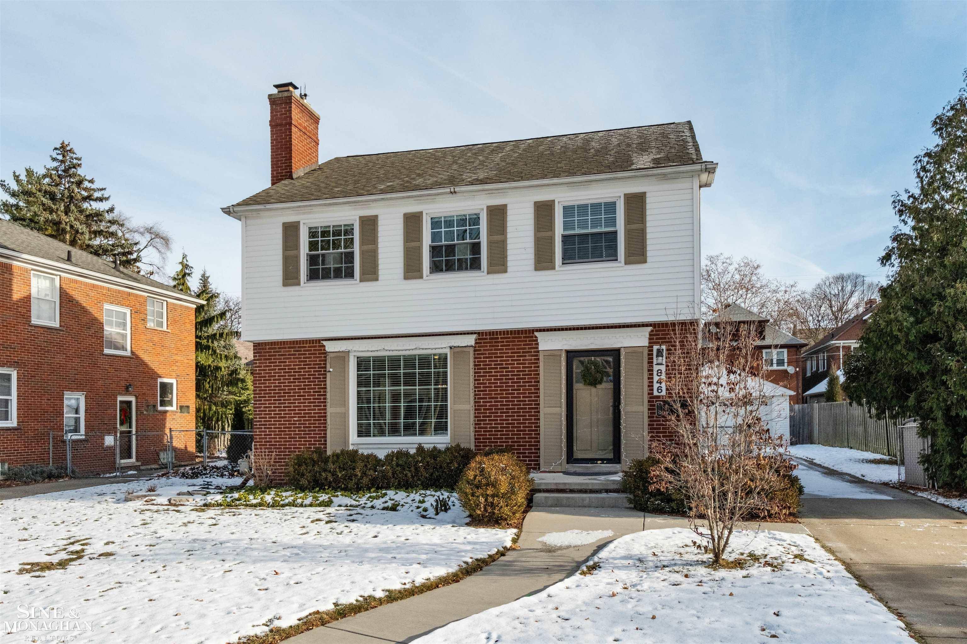 Grosse Pointe, MI 48230,846 Lakepointe ST