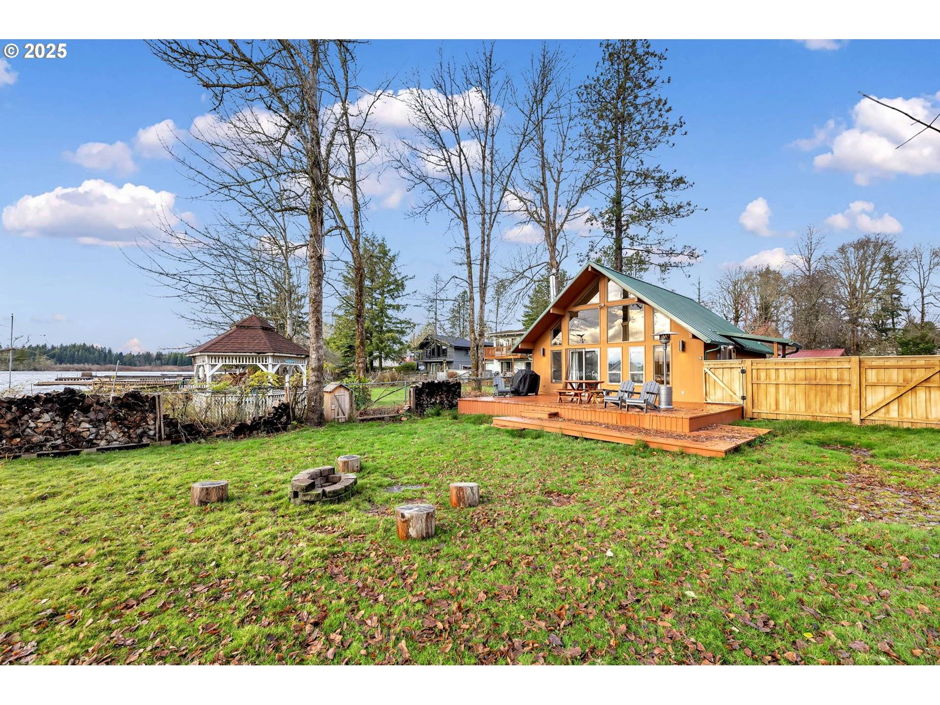 Silver Lake, WA 98645,404 STREETER RD