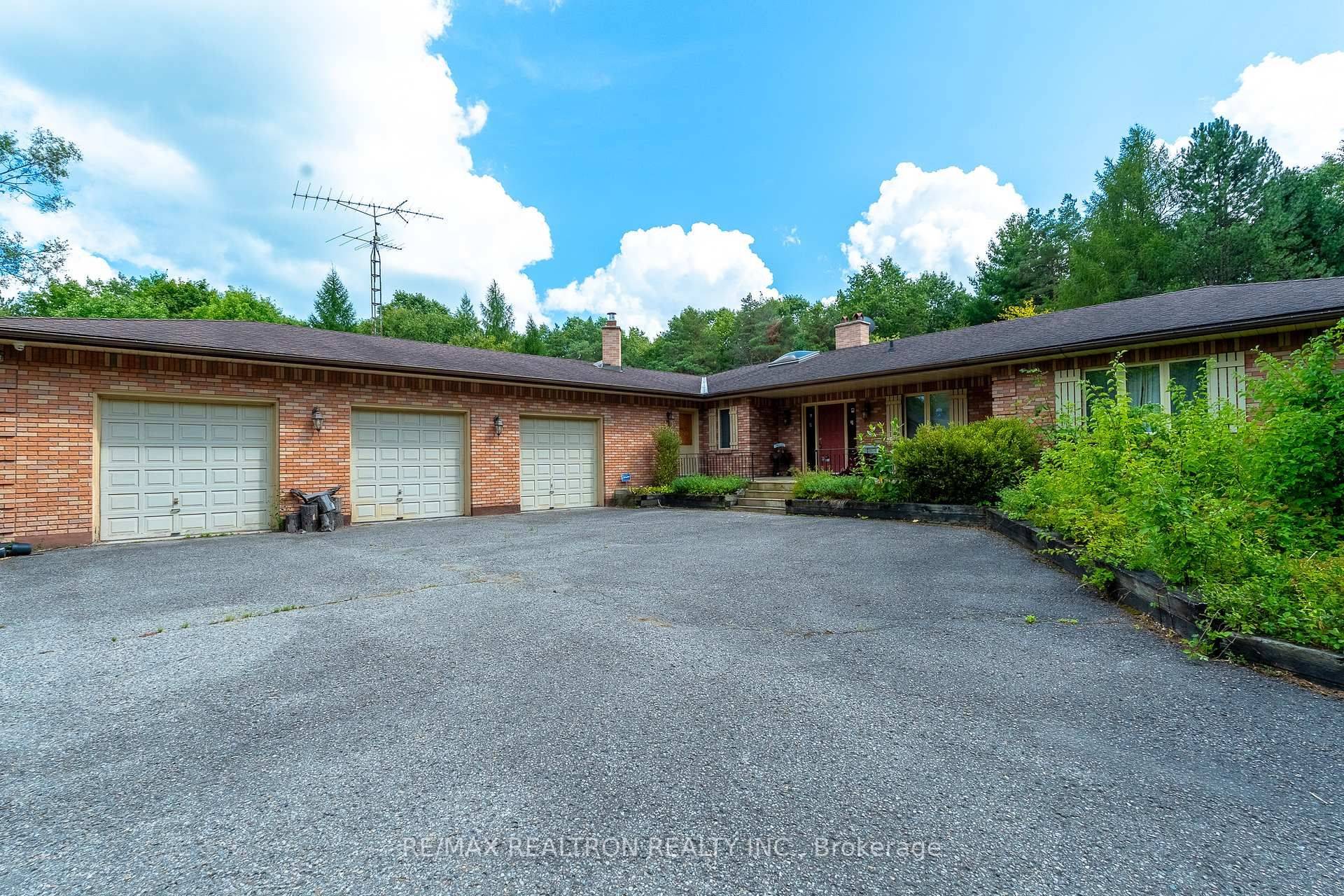 Whitchurch-stouffville, ON L4A 7X4,16271 Highway 48 N/A