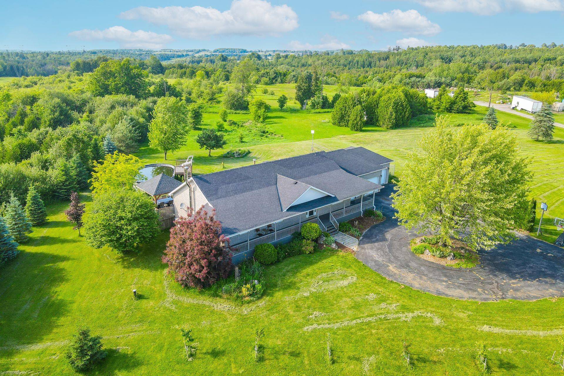 Essa, ON L0L 1N0,14 Pioneer Ridge CT