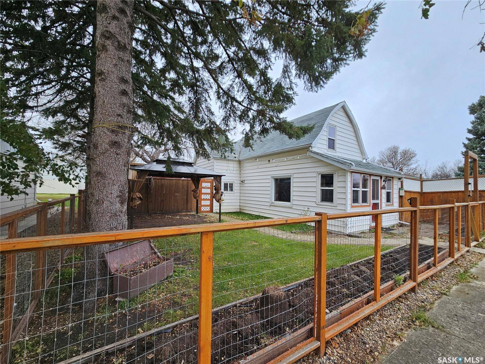 Arcola, SK S0C 0G0,107 Carlyle STREET