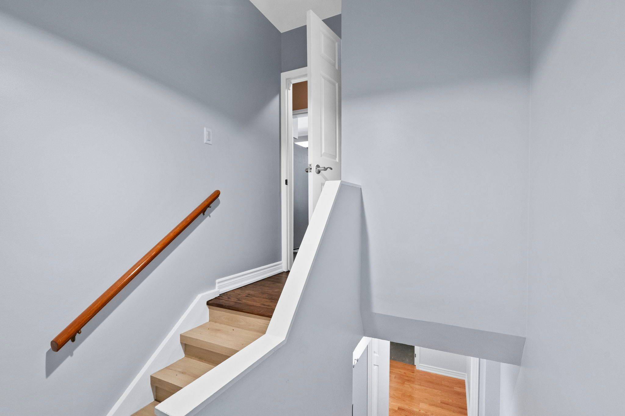 Toronto W09, ON M9P 1H7,103 Summitcrest DR #Basement