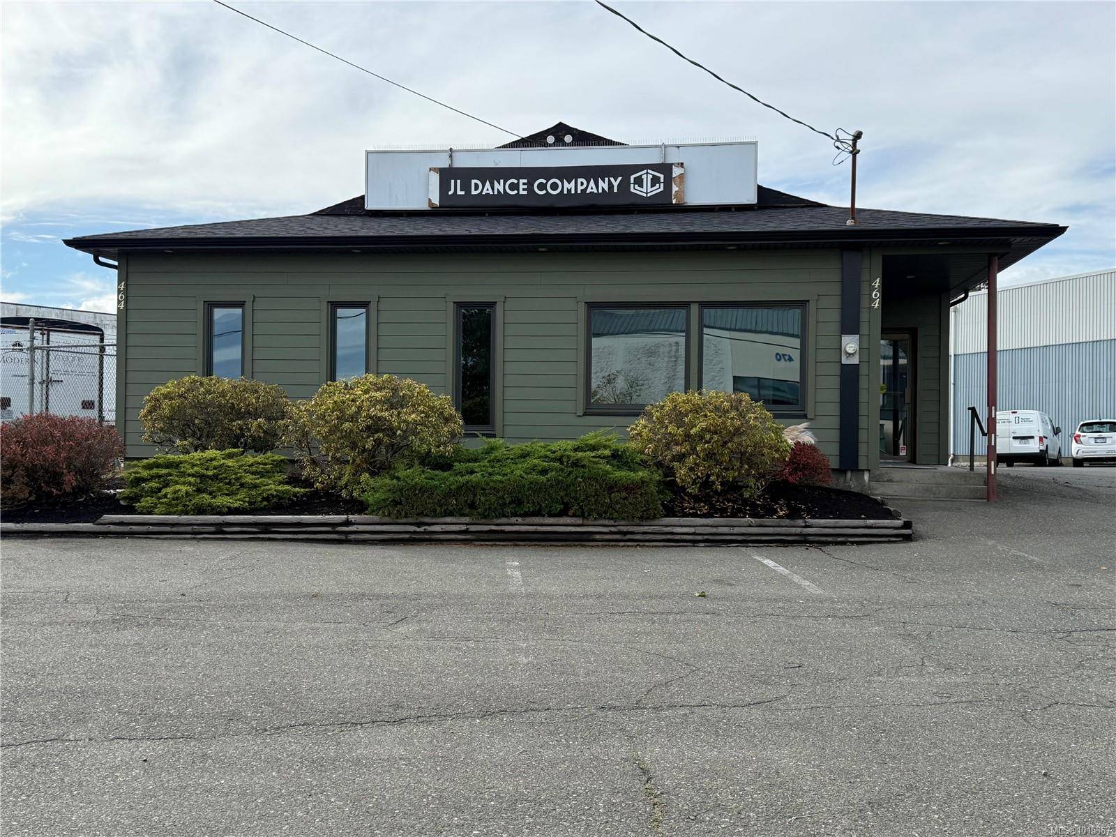 Courtenay, BC V9N 3R1,464 Puntledge Rd