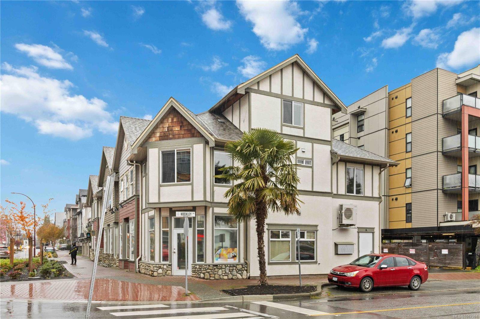 Langford, BC V9B 3V5,2849 Peatt Rd #211