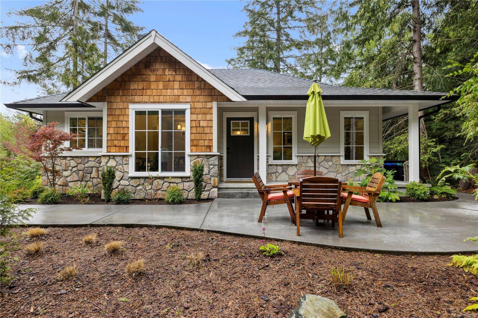 Lantzville, BC V0R 2H0,7190 Hase Pl