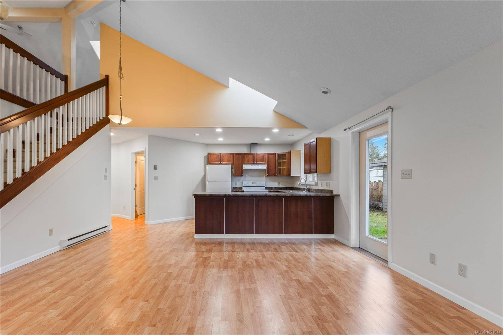 Courtenay, BC V9N 7J8,1126 18th St