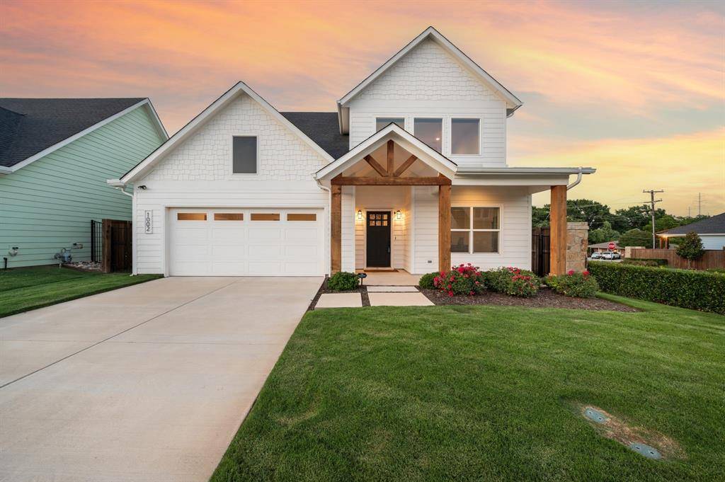 Grapevine, TX 76051,1002 Meadow Bend Loop N