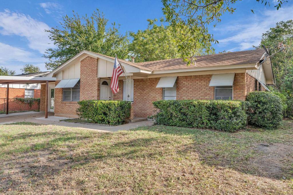Lacy Lakeview, TX 76705,309 S Rita Street