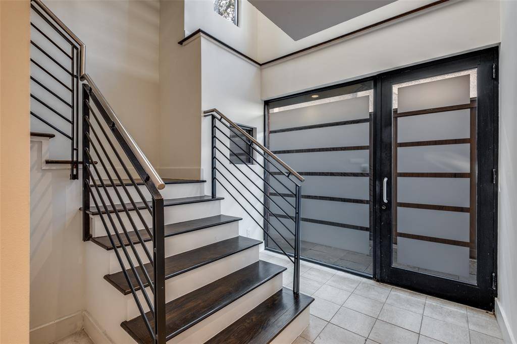 Dallas, TX 75219,4418 Holland Avenue #B