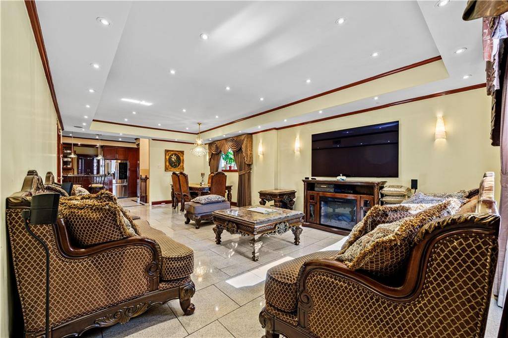 Brooklyn, NY 11228,949 78th ST