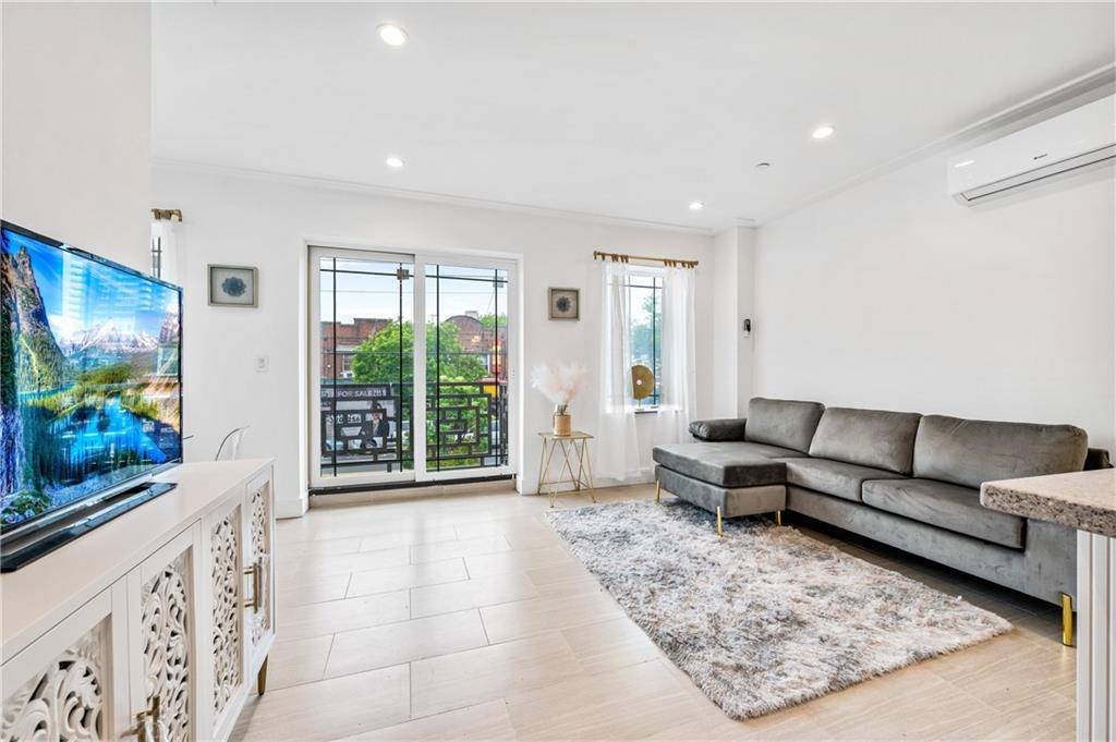 Brooklyn, NY 11214,2335 Bath AVE #2C