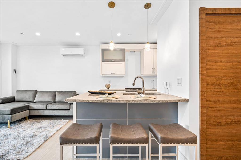 Brooklyn, NY 11214,2335 Bath AVE #2C