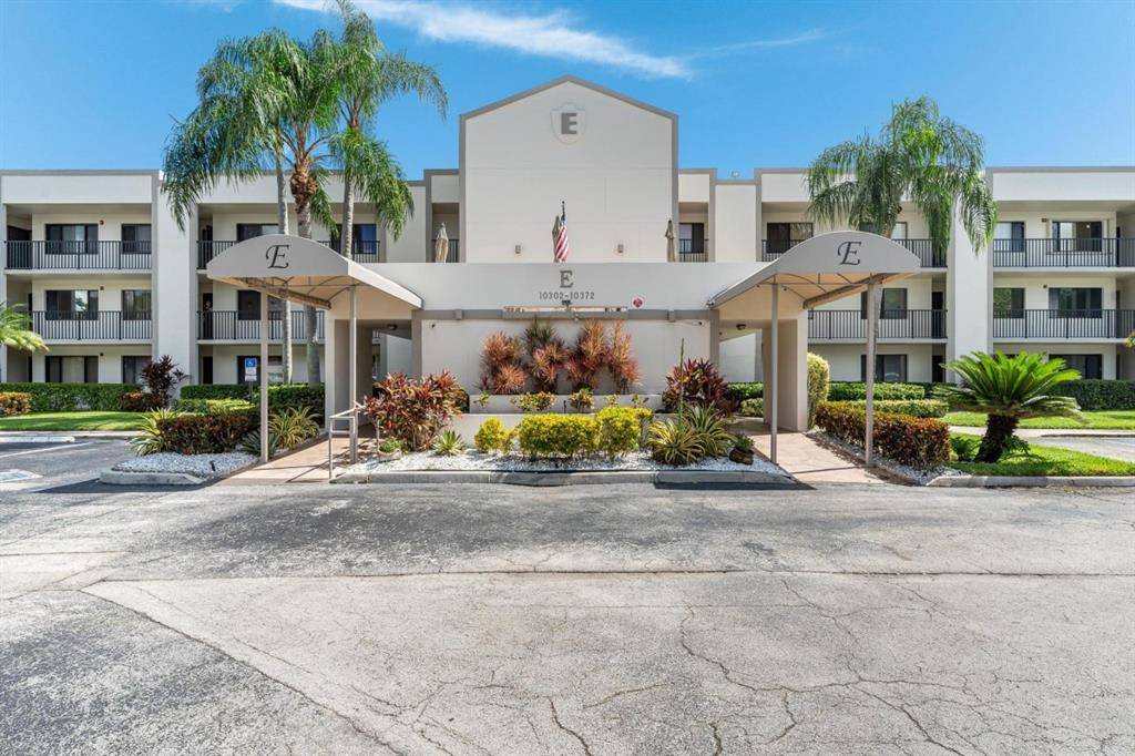 Tamarac, FL 33321,10370 E CLAIRMONT CIRCLE #302
