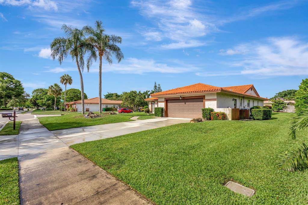 Coral Springs, FL 33071,10072 Ramblewood Dr