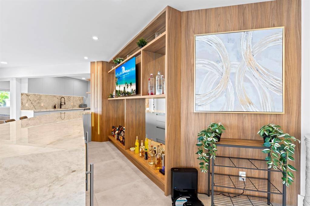 Fort Lauderdale, FL 33305,1725 NE 23rd Avenue