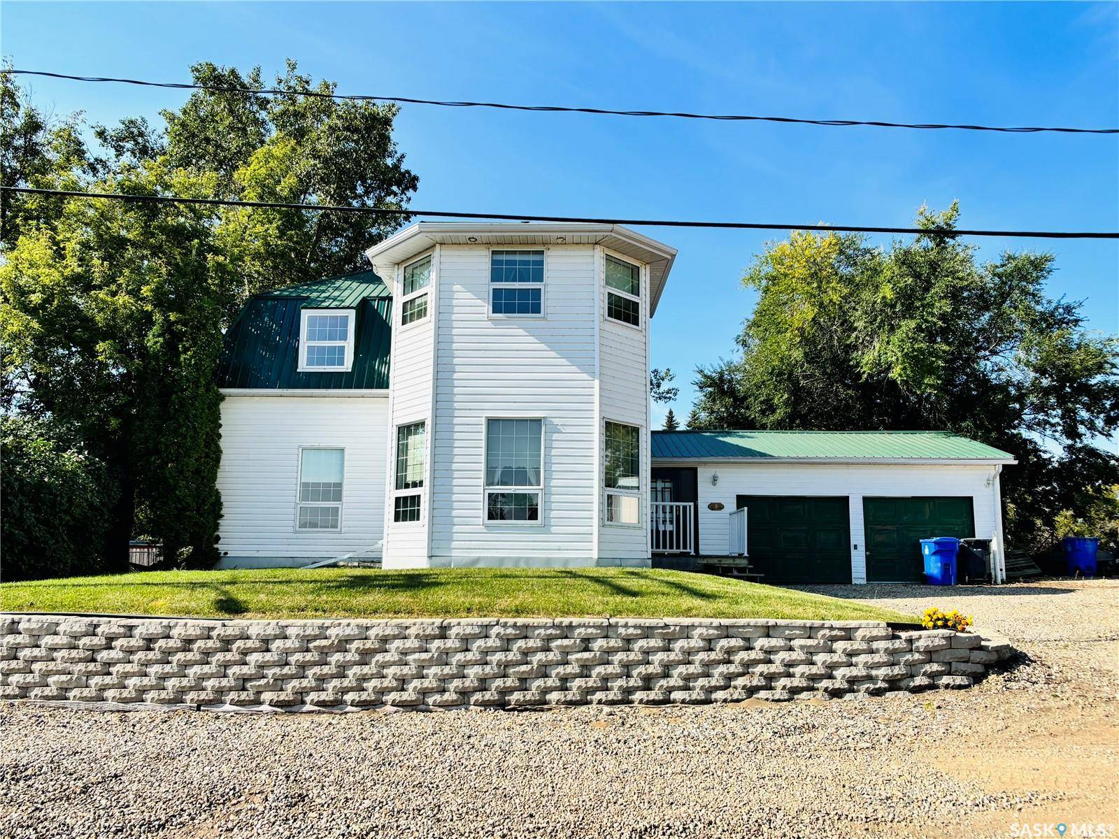 North Portal, SK S0C 1W0,520 1st STREET