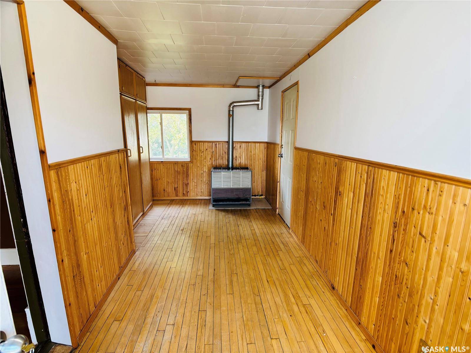 North Portal, SK S0C 1W0,520 1st STREET