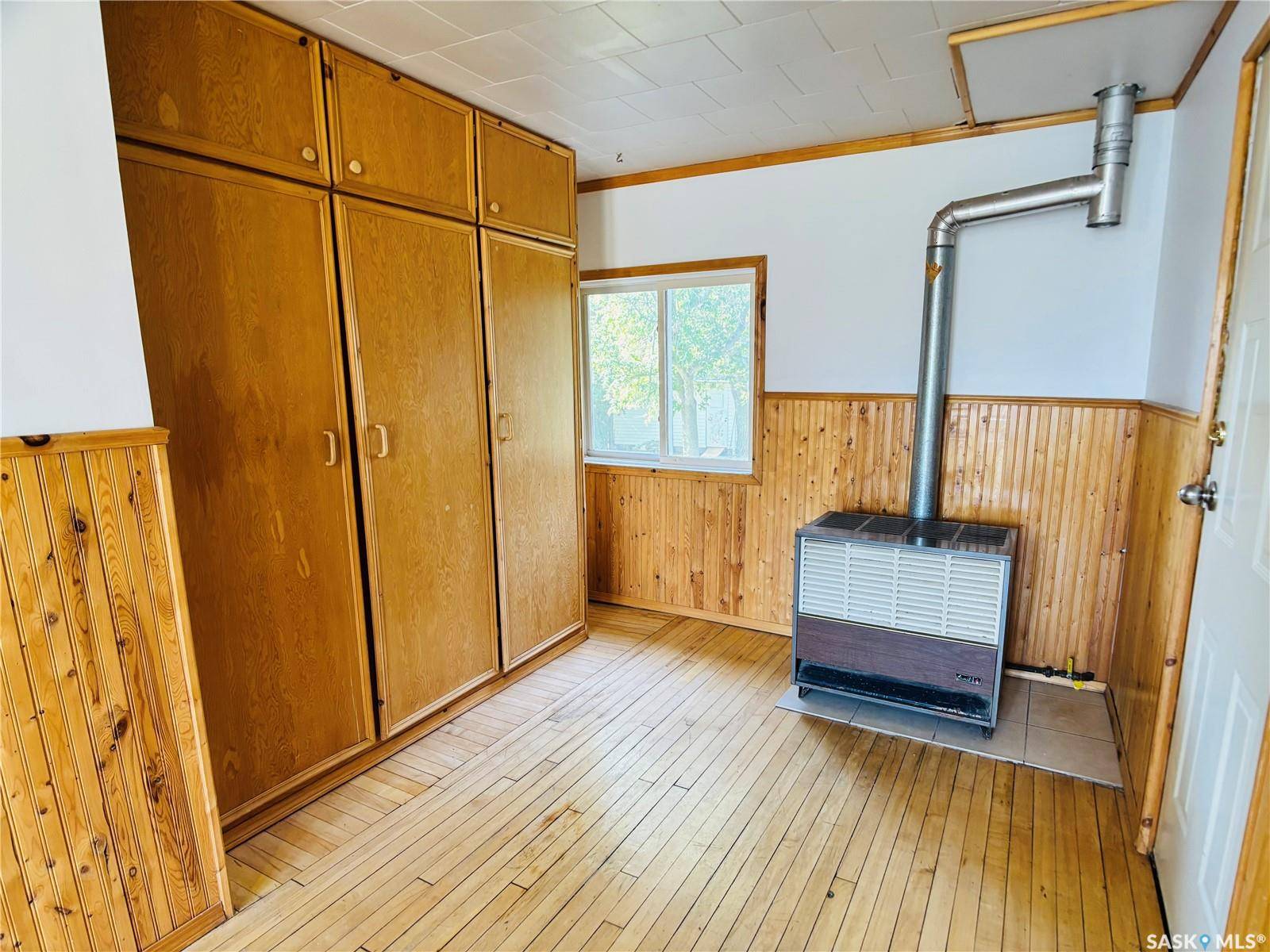 North Portal, SK S0C 1W0,520 1st STREET