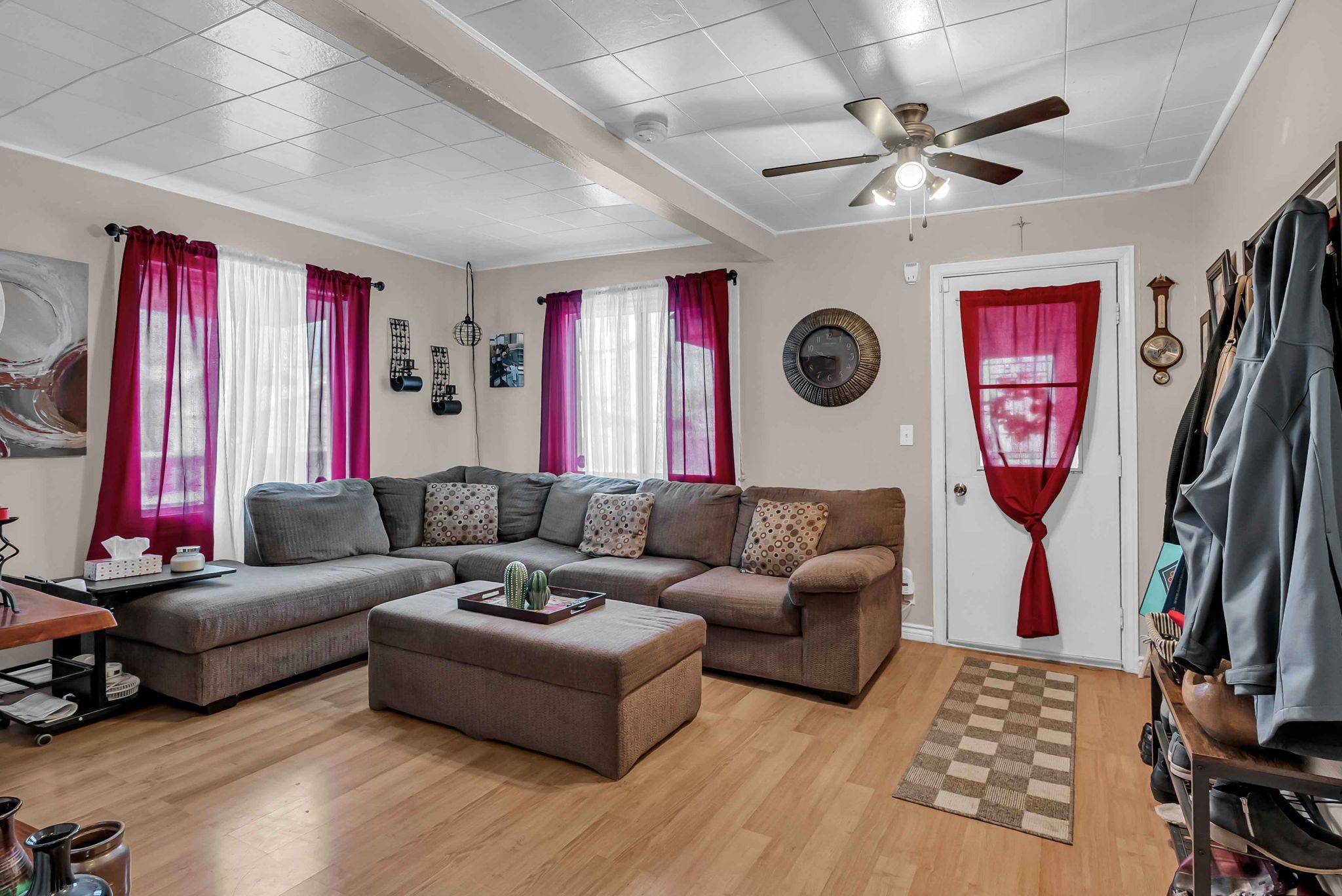 Cornwall, ON K8J 4R4,1060 Abbot ST