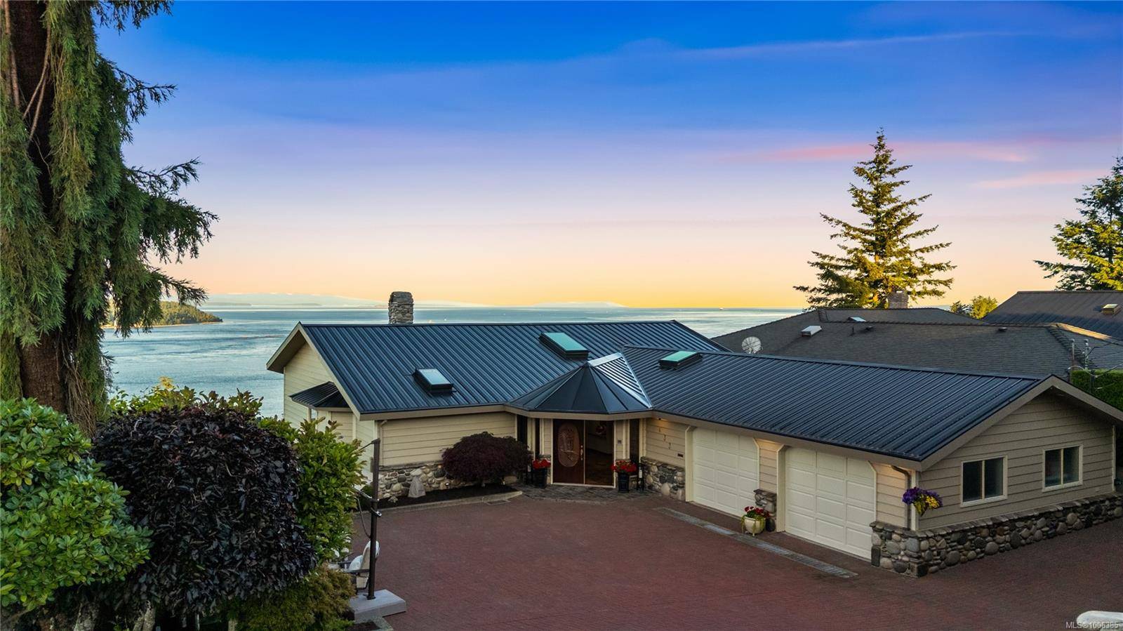 Campbell River, BC V9W 6B4,433 Eagle Ridge Rd