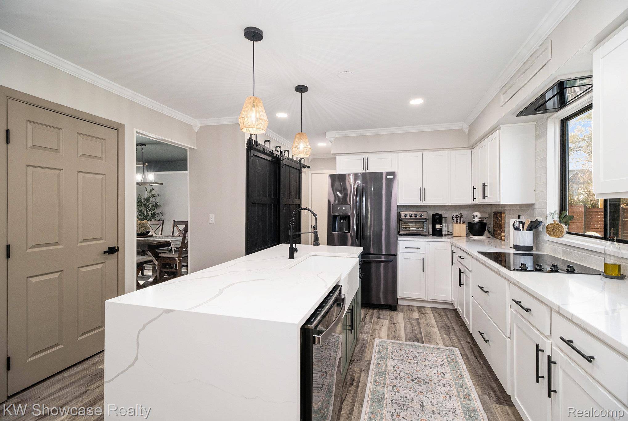 Waterford, MI 48327,7936 Rampart TRL