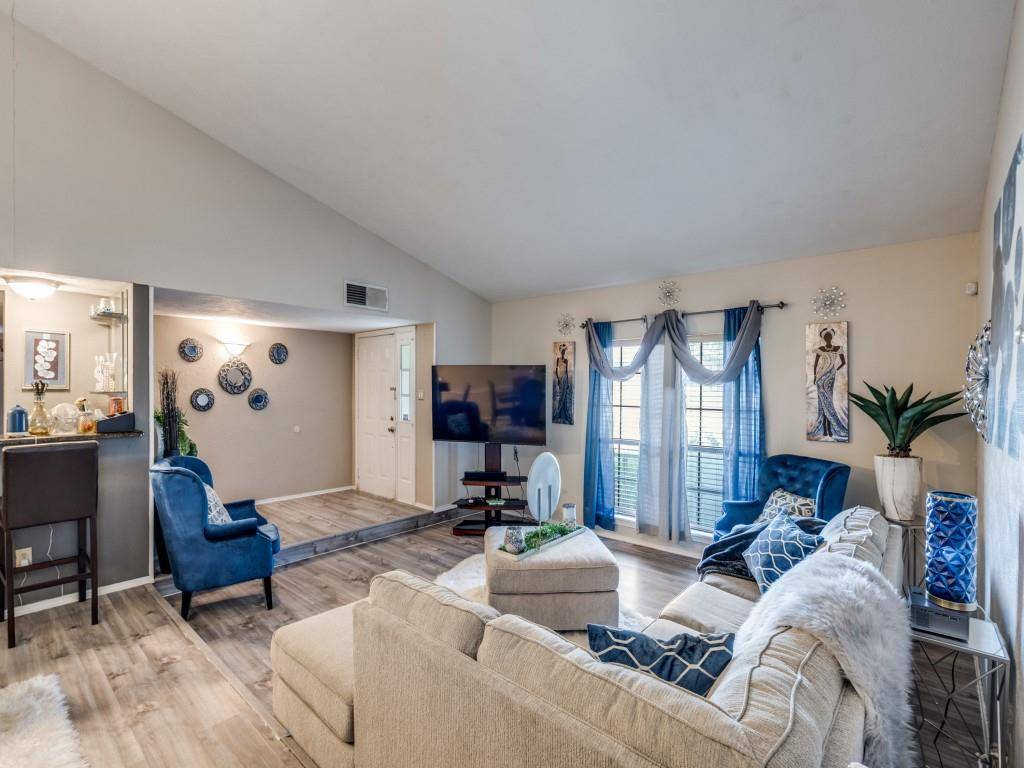 Plano, TX 75025,1308 Heidi Drive