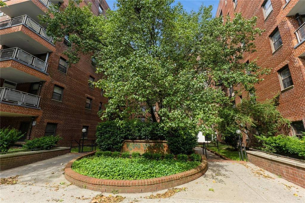 Brooklyn, NY 11234,1275 East 51st ST #3H