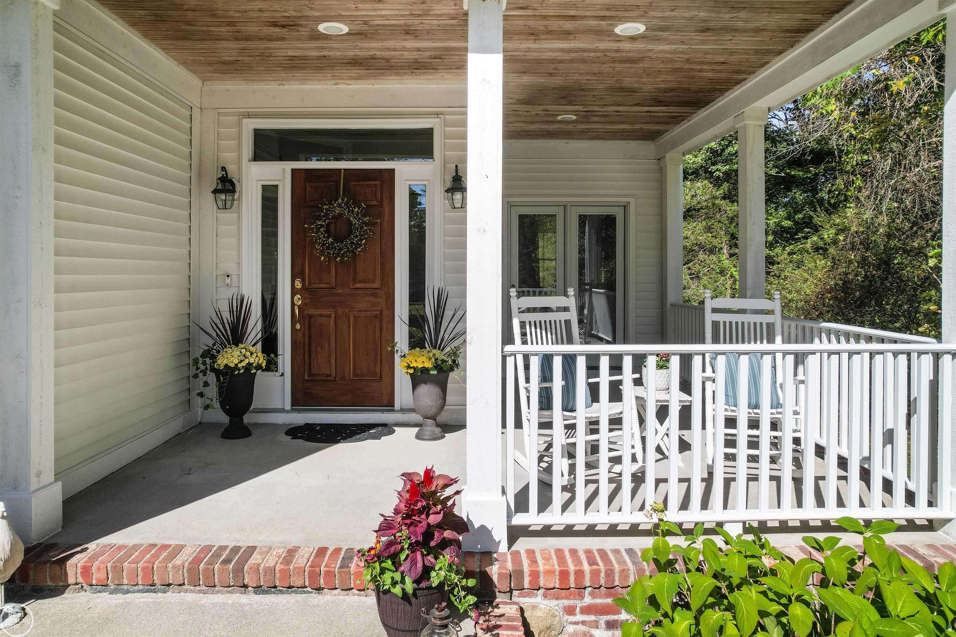 Davisburg, MI 48350,11942 Scott RD